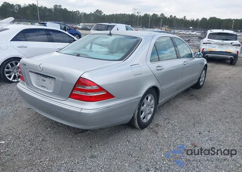 2000 Mercedes-Benz S 500 z USA, uszkodzony, nr VIN WDBNG75JXYA063137
